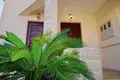 Villa 400 m², All countries