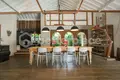 4-Schlafzimmer-Villa  Tibubeneng, Indonesien