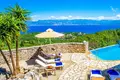 3 bedroom villa 240 m² Loutses, Greece