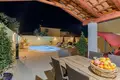 villa de 5 dormitorios 194 m² Vinkuran, Croacia