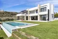 4-Schlafzimmer-Villa 573 m² Benahavis, Spanien