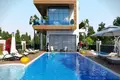 Dom 4 pokoi 270 m² Mahmutlar, Turcja