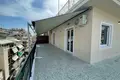 Mieszkanie 4 pokoi 117 m² Ateny, Grecja