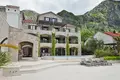 Villa de 7 dormitorios 554 m² Stoliv, Montenegro