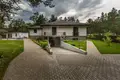 Casa de campo 287 m² Kalodishchy, Bielorrusia