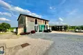 Villa 10 rooms 120 000 m² Ponti sul Mincio, Italy