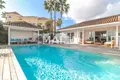 9-Zimmer-Villa 218 m² San Pedro Alcantara, Spanien