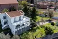Haus 4 Schlafzimmer 225 m² Tivat, Montenegro