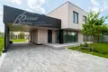 5 room house 280 m² poselenie Novofedorovskoe, Russia