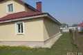 Dom wolnostojący 180 m² rejon miński, Białoruś