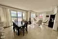 Villa de 3 habitaciones 200 m² en Mahmutlar, Turquía