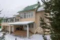 Haus 13 zimmer 612 m² poselenie Pervomayskoe, Russland