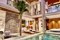 Villa de tres dormitorios 182 m² Thalang, Tailandia