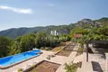 Mansion 7 bedrooms 300 m² Morinj, Montenegro