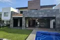 Casa 4 habitaciones 420 m² Emiliano Zapata, México