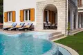 4 bedroom Villa 270 m² Bol, Croatia