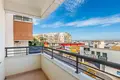 Mieszkanie 6 pokojów 213 m² Torrevieja, Hiszpania