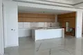 Mieszkanie 3 pokoi 219 m² Społeczność St. Tychon, Cyprus