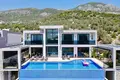 Villa de 4 dormitorios 270 m² Kalkan, Turquía