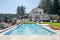 Villa de 4 dormitorios 225 m² Francia, Francia