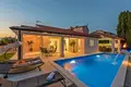 Villa de tres dormitorios 156 m² Porec, Croacia