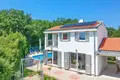 Haus 6 Schlafzimmer 300 m² Krk, Kroatien