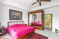 Villa mit 2 Schlafzimmern 300 m² Sakhu, Thailand