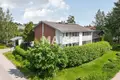 Mieszkanie 4 pokoi 91 m² Jarvenpaa, Finlandia