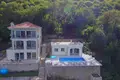 Villa 6 habitaciones 424 m² Kostanjica, Montenegro