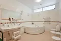 Dom 8 pokojów 317 m² Ryga, Łotwa