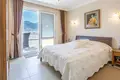 5 bedroom apartment 250 m² Oba, Turkey