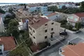 Haus 8 Zimmer 306 m² Okrug Gornji, Kroatien