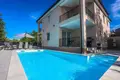 4-Schlafzimmer-Villa 160 m² Poreč, Kroatien