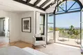 6 bedroom villa 1 073 m² Marbella, Spain