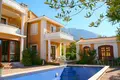 5 bedroom villa 450 m² Trojica, Montenegro