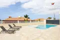 3-Schlafzimmer-Villa  Miraverde, Spanien