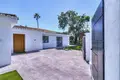 4-Schlafzimmer-Villa 230 m² Marbella, Spanien