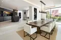 Дом 5 спален 1 085 м² Benahavis, Испания