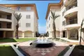 Mieszkanie 2 pokoi 127 m² Pafos, Cypr