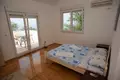 4-Schlafzimmer-Villa 400 m² Katun-Rezevici, Montenegro