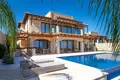 4 bedroom Villa 318 m² Kouklia, Cyprus