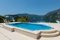 Haus 7 Zimmer 554 m² Kotor, Montenegro