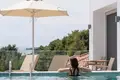 Hotel 210 m² in Nikiti, Greece