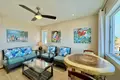 Дом 7 спален 604 м² West Bay, Гондурас