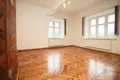 Commercial property 3 rooms 80 m² in Krakow, Poland