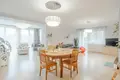 Haus 7 zimmer 375 m² Bezirk Marienbach, Lettland