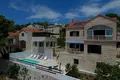 7 bedroom villa 330 m² Selca, Croatia