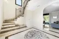 4-Zimmer-Villa 235 m² Estepona, Spanien