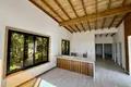 2 bedroom house 139 m² Roatan, Honduras