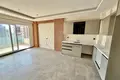 Mieszkanie 4 pokoi 150 m² Mezitli, Turcja